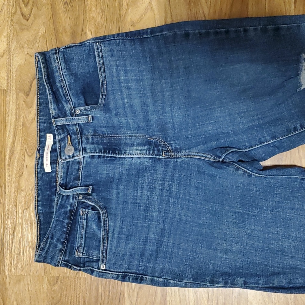 Levi's 721 High Rise Skinny Womens Distressed Jeans Size 28 (Length 30) - Picture 2 of 15
